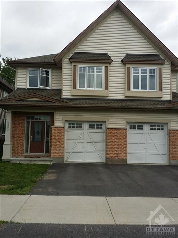 852 White Alder Avenue, Home with 4 bedrooms, 3 bathrooms and 2 parking in Ottawa ON | Image 2