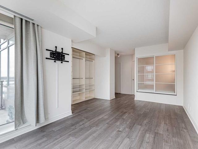 801w - 500 Queens Quay W, Condo with 3 bedrooms, 3 bathrooms and 2 parking in Toronto ON | Image 24