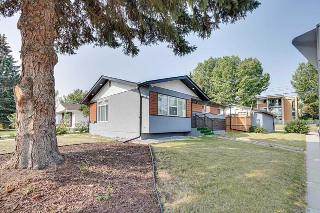 9703 2 Street Se, House detached with 4 bedrooms, 3 bathrooms and 2 parking in Calgary AB | Image 48