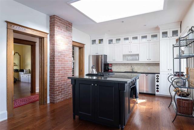 328 Maple Ave, House detached with 3 bedrooms, 1 bathrooms and 2 parking in Oakville ON | Image 19