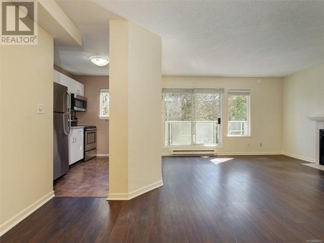 314 - 2520 Wark St, Condo with 2 bedrooms, 2 bathrooms and 1 parking in Victoria BC | Image 6