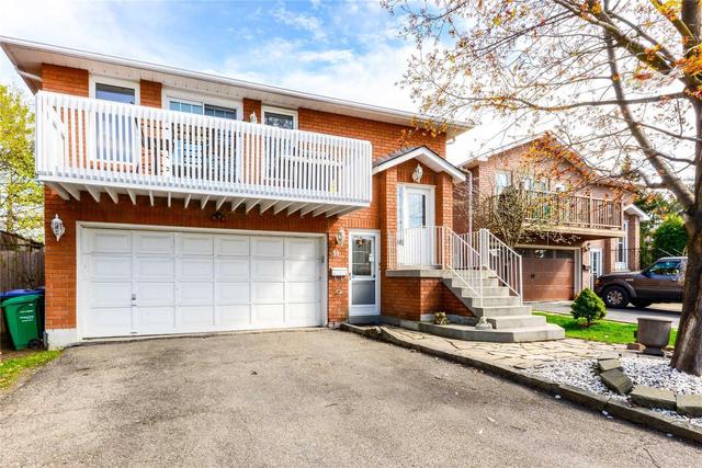 34 Piccolo Wood, House detached with 3 bedrooms, 3 bathrooms and 4 parking in Brampton ON | Image 1