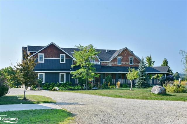 1273 6th Nottawasaga Concession N, House detached with 5 bedrooms, 5 bathrooms and 12 parking in Clearview ON | Image 1