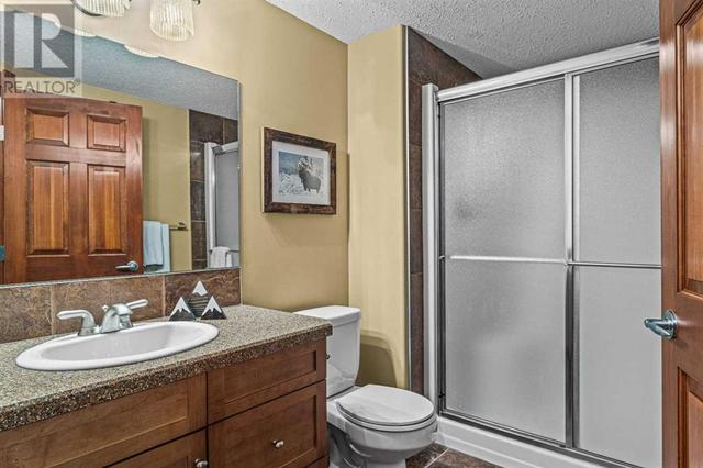 311, - 150 Crossbow Place, Condo with 2 bedrooms, 2 bathrooms and 2 parking in Canmore AB | Image 18