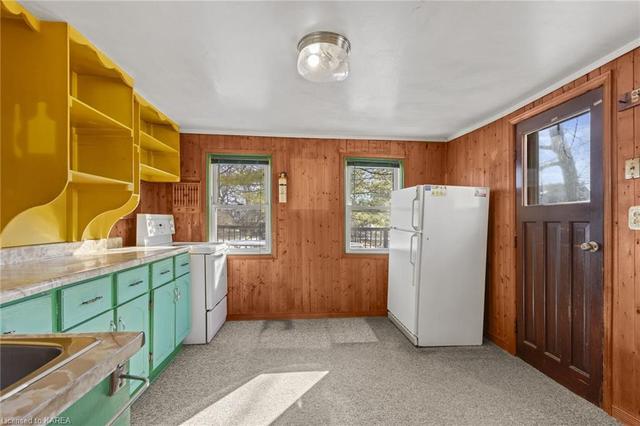 380 Second Street, House detached with 3 bedrooms, 1 bathrooms and 2 parking in Gananoque ON | Image 7