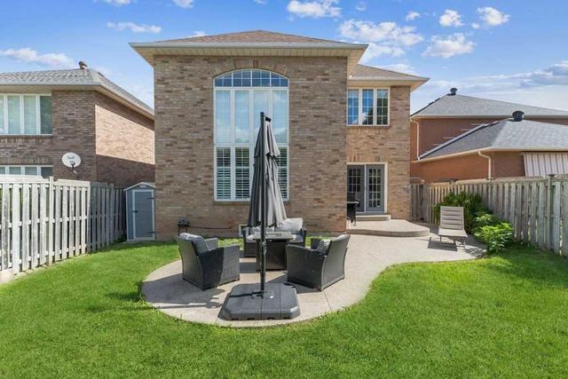 2082 Rosemount Cres, House detached with 4 bedrooms, 4 bathrooms and 5 parking in Oakville ON | Image 30