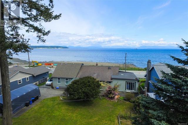 2890 Island Hwy S, House detached with 3 bedrooms, 3 bathrooms and 1 parking in Campbell River BC | Image 2