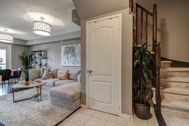 14 - 2579 Sixth Line, Townhouse with 2 bedrooms, 2 bathrooms and 1 parking in Oakville ON | Image 27
