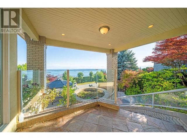 1629 Langton Place, House detached with 6 bedrooms, 7 bathrooms and 3 parking in West Vancouver BC | Image 6