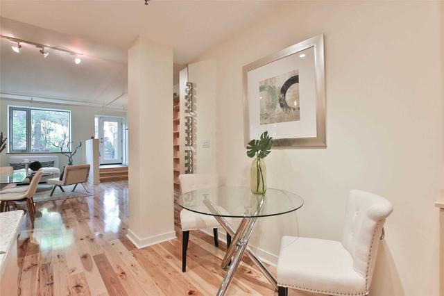 105 - 21 Nassau St, Condo with 2 bedrooms, 2 bathrooms and 1 parking in Toronto ON | Image 21