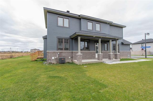 189A Shinny Ave, House attached with 3 bedrooms, 3 bathrooms and 2 parking in Ottawa ON | Image 3