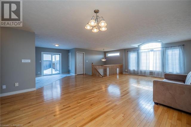 789 Oakwood Drive, House detached with 5 bedrooms, 2 bathrooms and 6 parking in Saugeen Shores ON | Image 10
