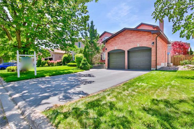 8 Withay Dr, House detached with 4 bedrooms, 3 bathrooms and 4 parking in Ajax ON | Image 1