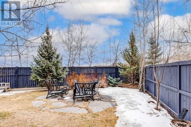 68 Westland Crescent Sw, House detached with 3 bedrooms, 3 bathrooms and 4 parking in Calgary AB | Image 40