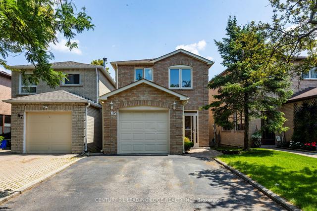 95 Beckwith Cres, House attached with 3 bedrooms, 3 bathrooms and 5 parking in Markham ON | Image 1