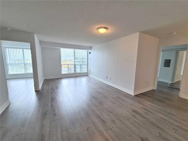 1107 - 23 Lorraine Dr, Condo with 2 bedrooms, 2 bathrooms and 1 parking in Toronto ON | Image 6