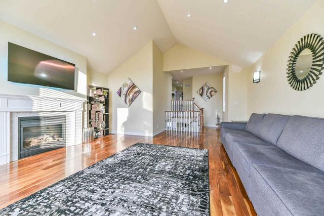 56 Seclusion Cres, House detached with 4 bedrooms, 4 bathrooms and 6 parking in Brampton ON | Image 19