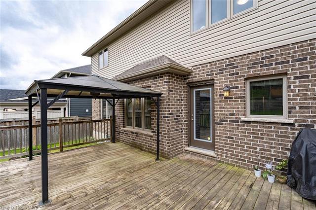 638 Redtail Trail, House detached with 4 bedrooms, 2 bathrooms and 4 parking in London ON | Image 40
