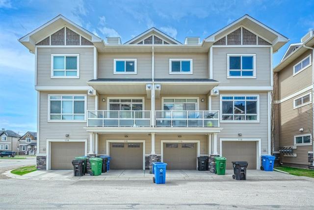 116 Skyview Ranch Road Ne, Home with 2 bedrooms, 2 bathrooms and 1 parking in Calgary AB | Image 3