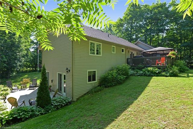 24 East Beehive Road, House detached with 4 bedrooms, 3 bathrooms and 12 parking in Kawartha Lakes ON | Image 35