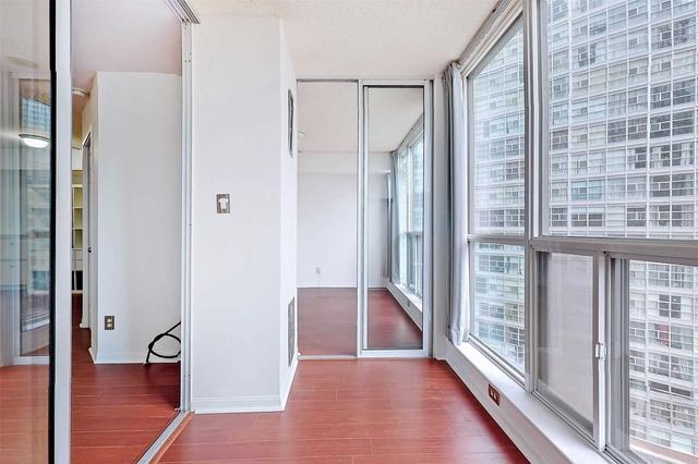 908 - 24 Wellesley St W, Condo with 1 bedrooms, 1 bathrooms and 0 parking in Toronto ON | Image 21