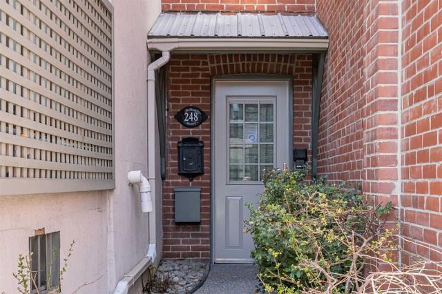 248 Hallam St, House detached with 3 bedrooms, 3 bathrooms and 1 parking in Toronto ON | Image 35