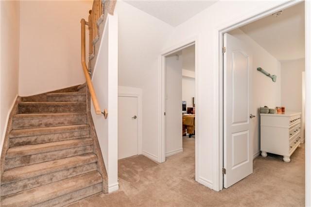 8 - 25 Madelaine Dr, Condo with 2 bedrooms, 2 bathrooms and 1 parking in Barrie ON | Image 10