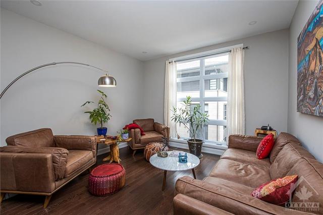 81 Oblats Avenue, Townhouse with 2 bedrooms, 3 bathrooms and 2 parking in Ottawa ON | Image 10