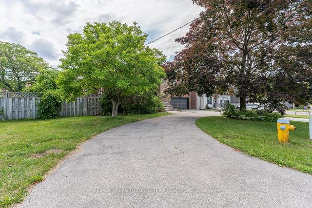 35 Brumwell St, House detached with 4 bedrooms, 4 bathrooms and 7 parking in Toronto ON | Image 34