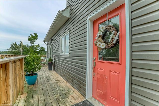3363 Loughborough Drive, House detached with 3 bedrooms, 2 bathrooms and 6 parking in Kingston ON | Image 1