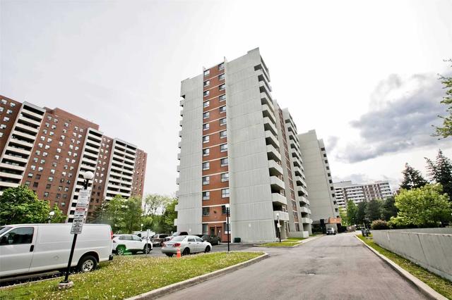 1006 - 10 Stonehill Crt, Condo with 3 bedrooms, 2 bathrooms and 1 parking in Toronto ON | Image 26