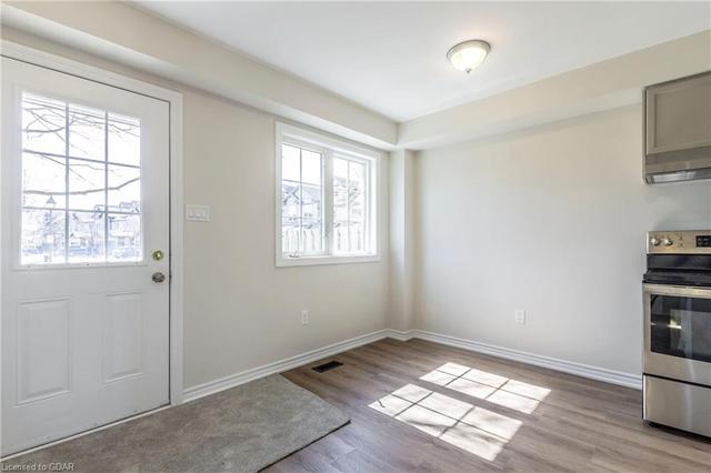 1419 Gordon Street, House attached with 3 bedrooms, 2 bathrooms and 1 parking in Guelph ON | Image 11