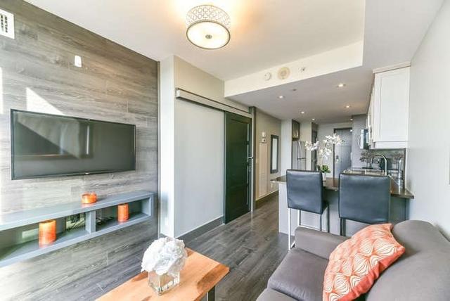 n - 808 - 330 Phillip St, Condo with 2 bedrooms, 1 bathrooms and 0 parking in Waterloo ON | Image 5