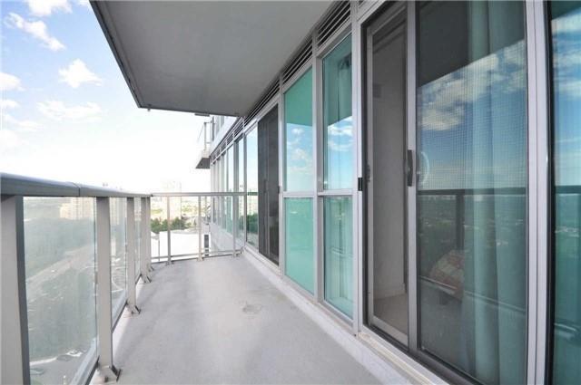 1001 - 50 Town Centre Crt, Condo with 1 bedrooms, 1 bathrooms and 1 parking in Toronto ON | Image 7