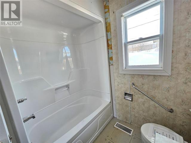 841 Hudson Drive, House detached with 3 bedrooms, 2 bathrooms and null parking in Labrador City NL | Image 16