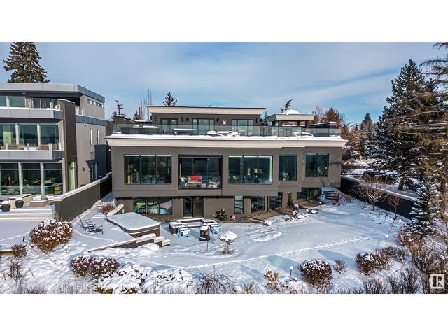 8602 Saskatchewan Dr Nw, House detached with 6 bedrooms, 5 bathrooms and 6 parking in Edmonton AB | Image 5