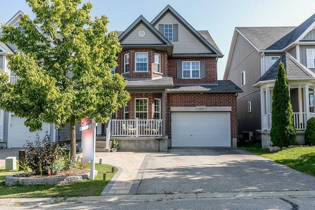 108 Ridge Top Cres, House detached with 3 bedrooms, 3 bathrooms and 5.5 parking in Guelph/Eramosa ON | Card Image