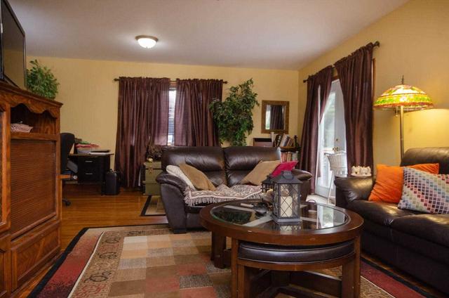162 Spencer St E, House detached with 2 bedrooms, 3 bathrooms and 6 parking in Cobourg ON | Image 7