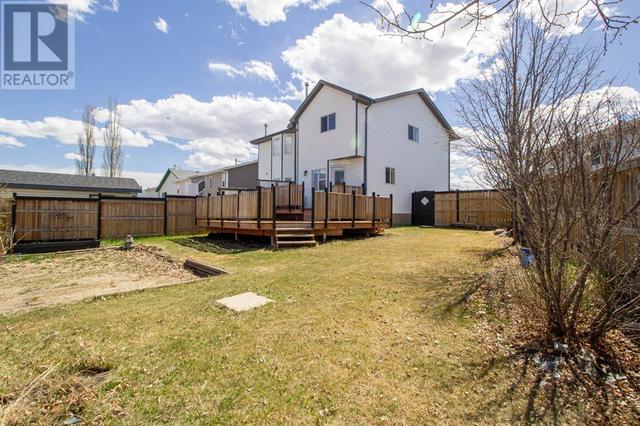 30 Kirk Close, House semidetached with 4 bedrooms, 2 bathrooms and 2 parking in Red Deer AB | Image 22