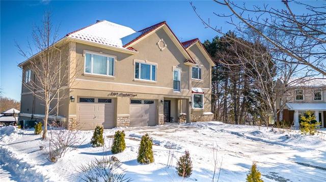 2169 Bonfield Court, House detached with 6 bedrooms, 5 bathrooms and 6 parking in Burlington ON | Image 1