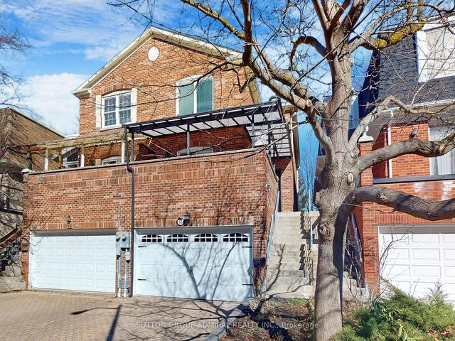 171 Hidden Tr, House semidetached with 3 bedrooms, 3 bathrooms and 4 parking in Toronto ON | Image 1