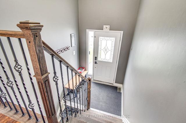 99 Ondrey St, House detached with 3 bedrooms, 3 bathrooms and 7 parking in Bradford West Gwillimbury ON | Image 23