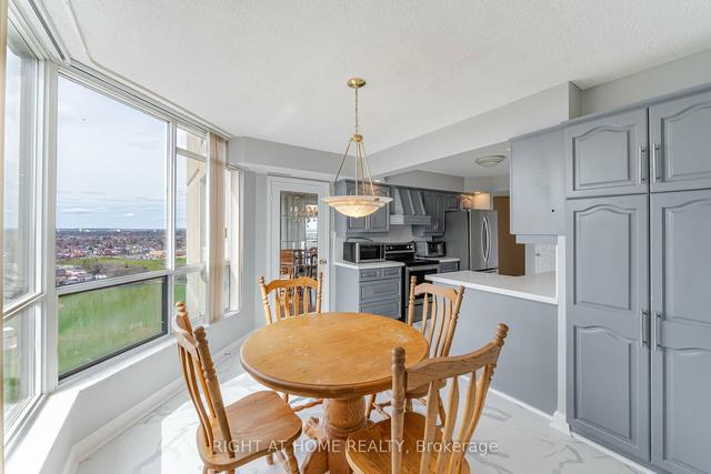 2101 - 24 Hanover Rd, Condo with 2 bedrooms, 2 bathrooms and 2 parking in Brampton ON | Image 8