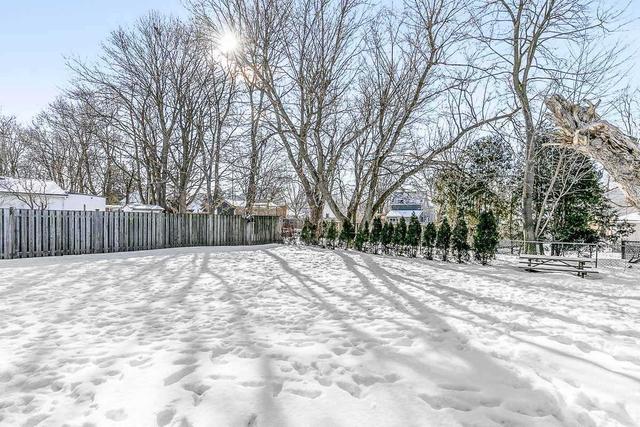 104 Poplar Ave, House semidetached with 3 bedrooms, 2 bathrooms and 7 parking in Halton Hills ON | Image 31