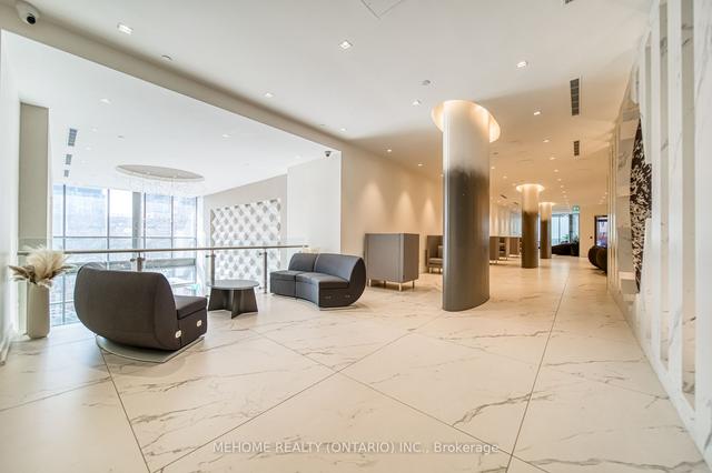 2302 - 11 Brunel Crt, Condo with 1 bedrooms, 1 bathrooms and 1 parking in Toronto ON | Image 23