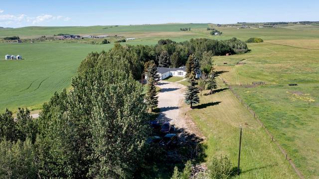 106006 242 Avenue W, House detached with 3 bedrooms, 2 bathrooms and 10 parking in Foothills County AB | Image 28