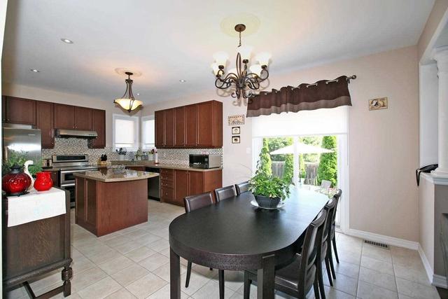 19 Titus St, House detached with 4 bedrooms, 4 bathrooms and 4 parking in Markham ON | Image 9