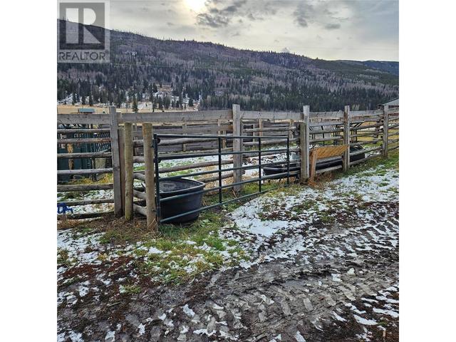 7955 China Valley Road, House detached with 2 bedrooms, 1 bathrooms and 1 parking in Thompson Nicola L (Grasslands) BC | Image 28