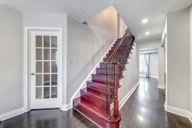 12 Kingsway Gate, House detached with 4 bedrooms, 4 bathrooms and 5 parking in Clarington ON | Image 34