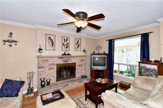 104 Lambeth Crt, House detached with 3 bedrooms, 3 bathrooms and 4 parking in Newmarket ON | Image 14